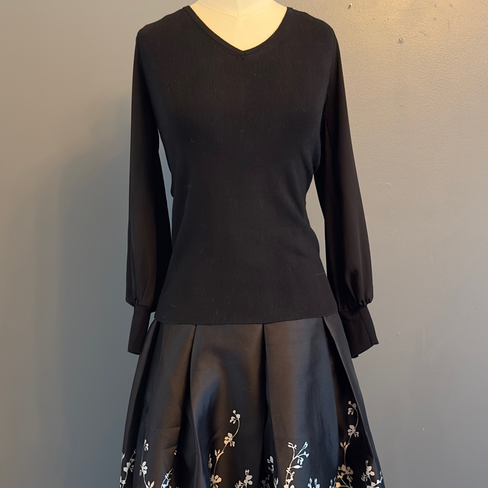 WHBM black top